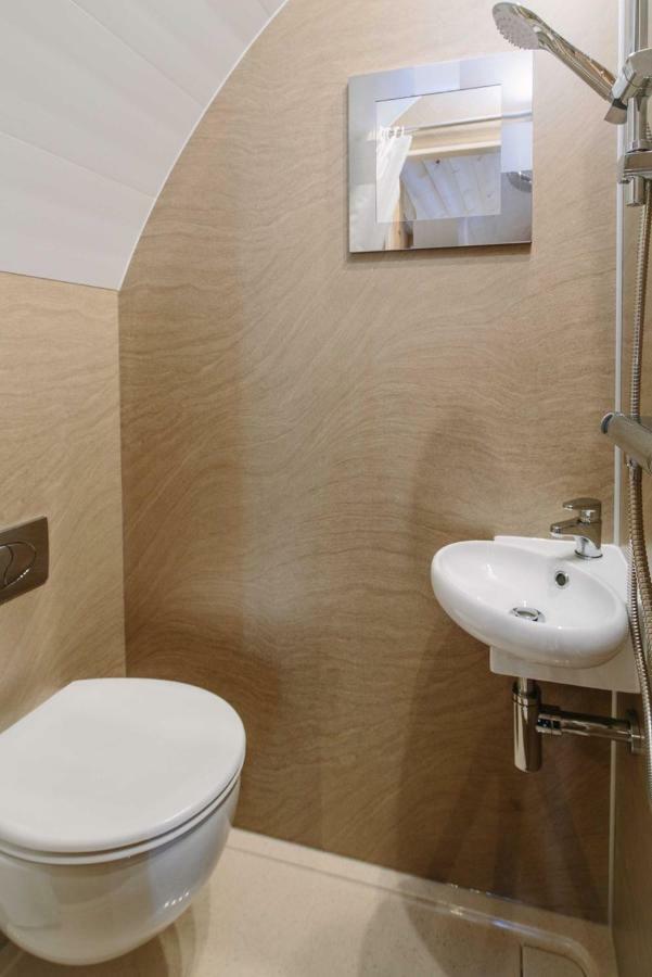 Mallow Glamping Pod Cheltenham Eksteriør billede